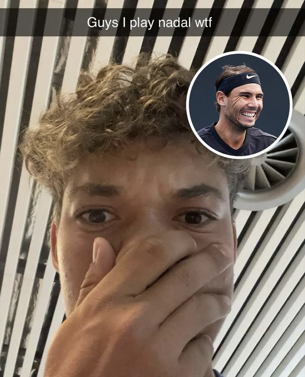🎾Iba 16-ročný americký tenista Darwin Blanch sa stretne zajtra v 1. kole na turnaji ATP v Madride s Rafaelom Nadalom.

👀Pozrite si jeho reakciu na snapchate po zistení, s kým sa stretne v 1.kole!

👉🏻Ako by ste reagovali vy?🤔😮

📸Instagram/espn