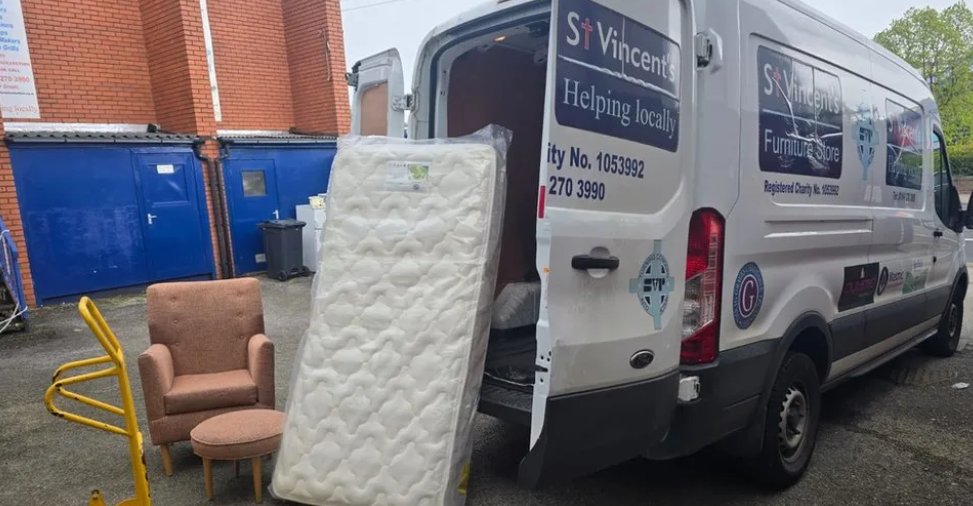 We are delighted to see our St Vincent's Sheffield furniture project featured in BBC News for providing almost 3,000 people in the Sheffield area with free furniture! 👏 Read more.👇 bbc.co.uk/news/uk-englan… #CostOfLivingCrisis #Charity