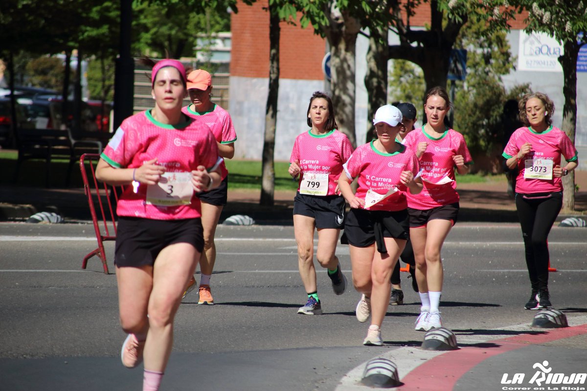 Ya en nuestra web, galería de fotos de la IX Carrera de la mujer <a href="/ContraCancerRIO/">Asociación Contra el Cáncer LA RIOJA</a>
📷 <a href="/cpujades/">Carlo</a> 
📷 Luis Pérez
correrenlarioja.com/galerias-de-fo…