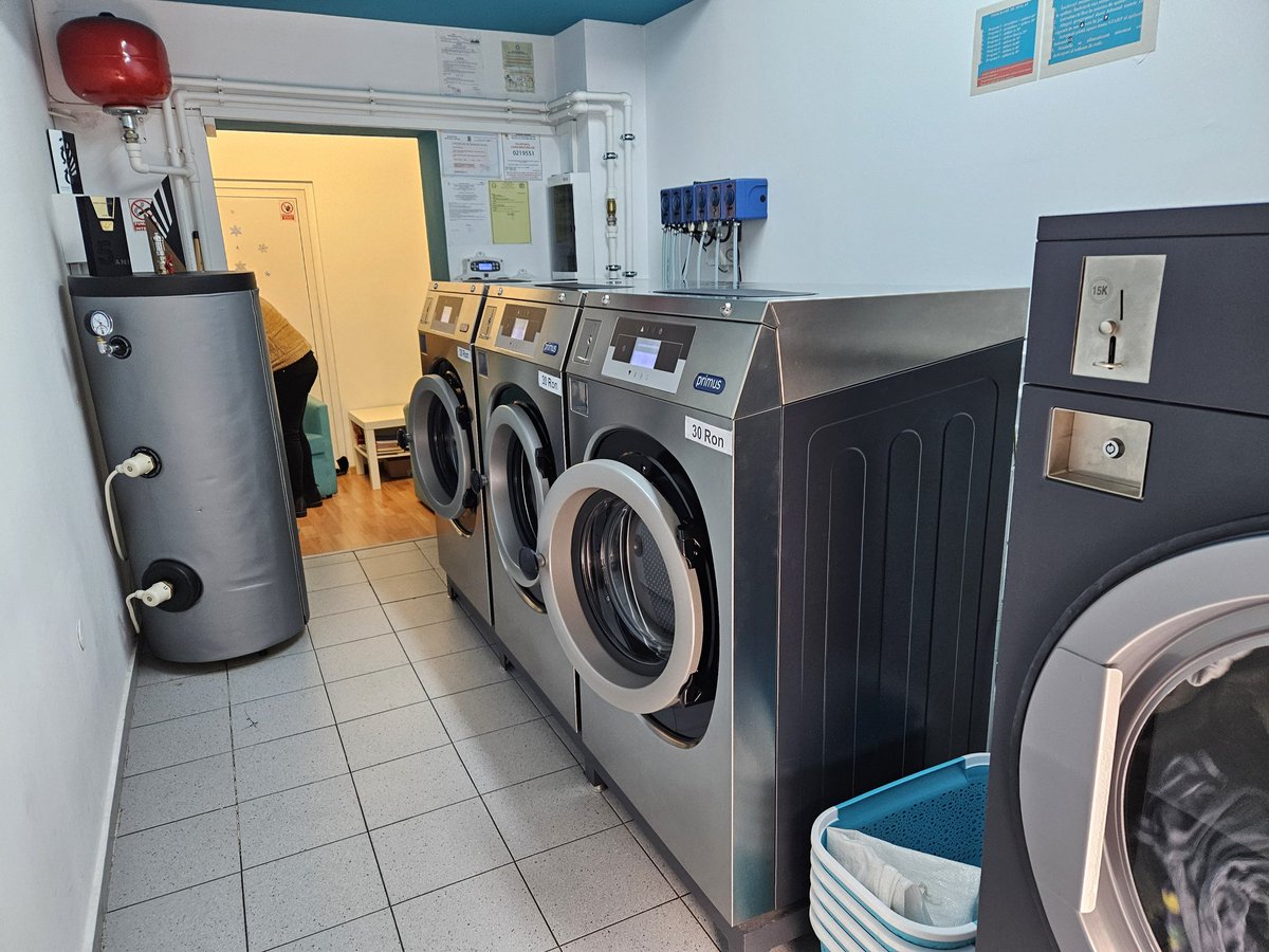 First time at the launderette since Bratislava in August. Needed some clothes drying pdq and the weather is 💩. That's put me back in the travel zone...