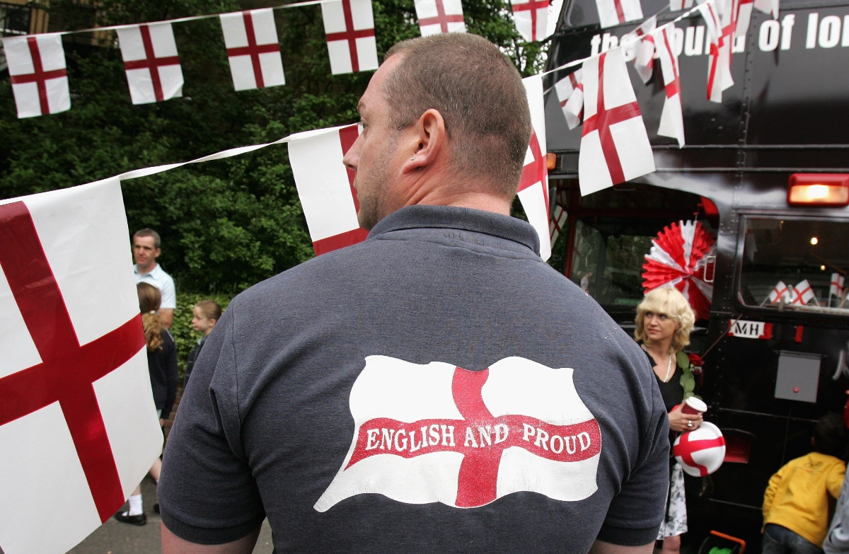 The tiny village in Wales where more people identify as 'English' than anywhere else express.co.uk/news/uk/189126…