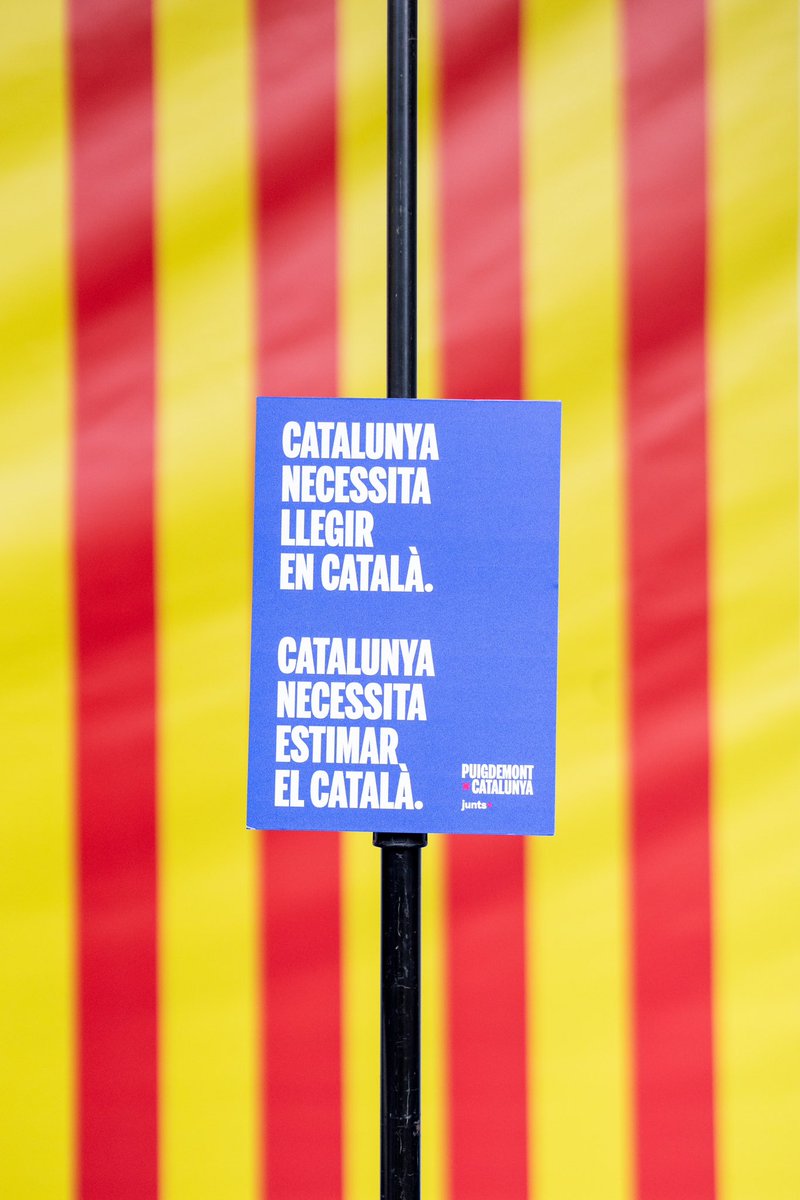 Catalunya necessita llegir en català. Catalunya necessita estimar el català. Bona diada de Sant Jordi. 🌹📖