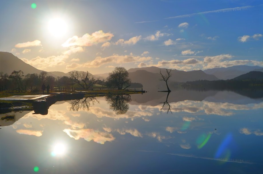 Calling all #Doctors and #medics... Wouldn't it be nice to have the #lakedistrict on your doorstep after your day in the surgery? Have you considered #cumbria as an option? #salariedgp + #GPPartner roles available NOW: primarycarenorthcumbria.co.uk/jobs
💚💙🌅🏔️🩺