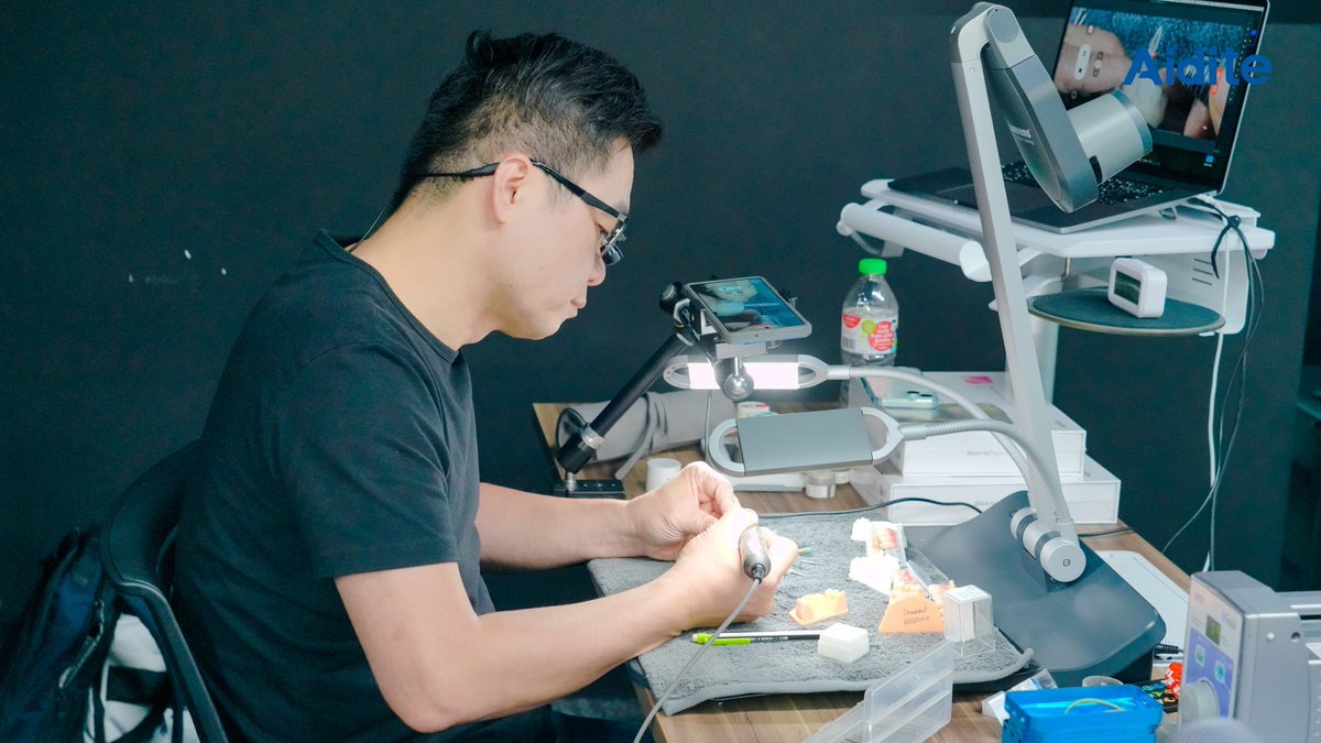 Excited to announce the successful completion of Chien-Ming Kang's hands-on course in Singapore on April 21-22! Stay tuned for updates on future courses and events. 
#Aidite #HandsOnCourses #Zirconia #3DPro #Biomic