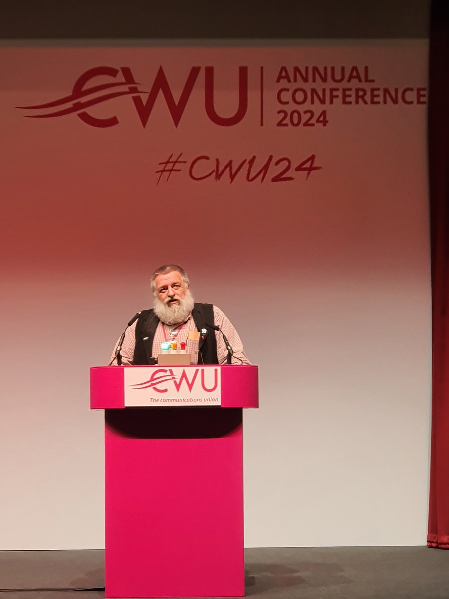 We knew it wouldn't take he long to get up there, our branch Secretary doing what he does best.✊🏼 #SEC #CWU24 @CWUnews