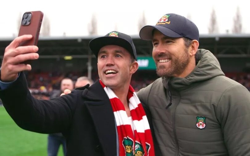 WATCH | Disney+ reveals trailer for new season of hit series WELCOME TO WREXHAM

Read More -> tvblackbox.com.au/page/2024/04/2…

#Disney #RyanReynolds #WelcometoWrexham