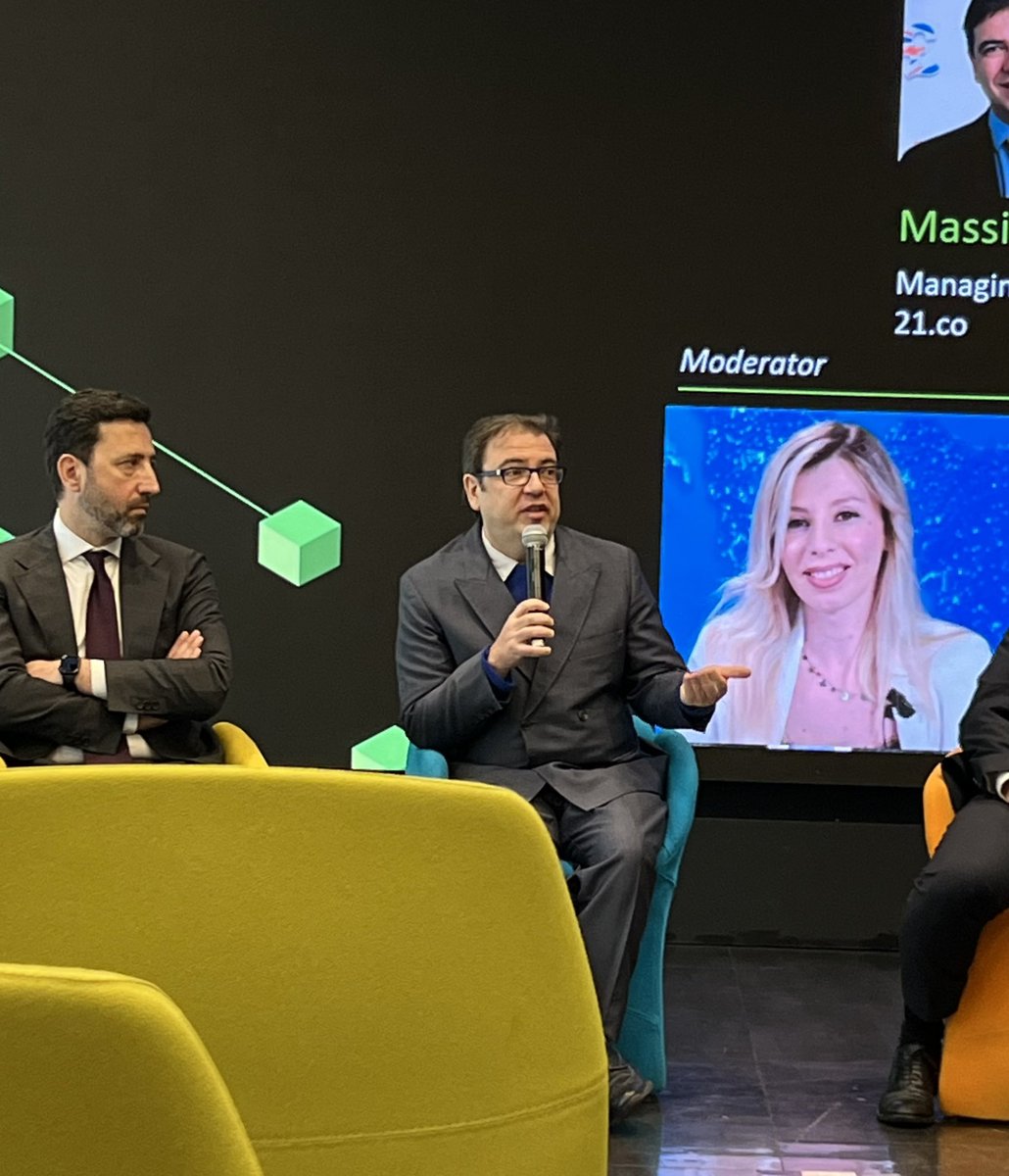 websim_'s tweet image. “Il ruolo delle banche è creare un ecosistema per poi tokenizzare tutto”. E’ quanto sostiene Massimo Siano, Managing Director 21.co #ossblockchain24