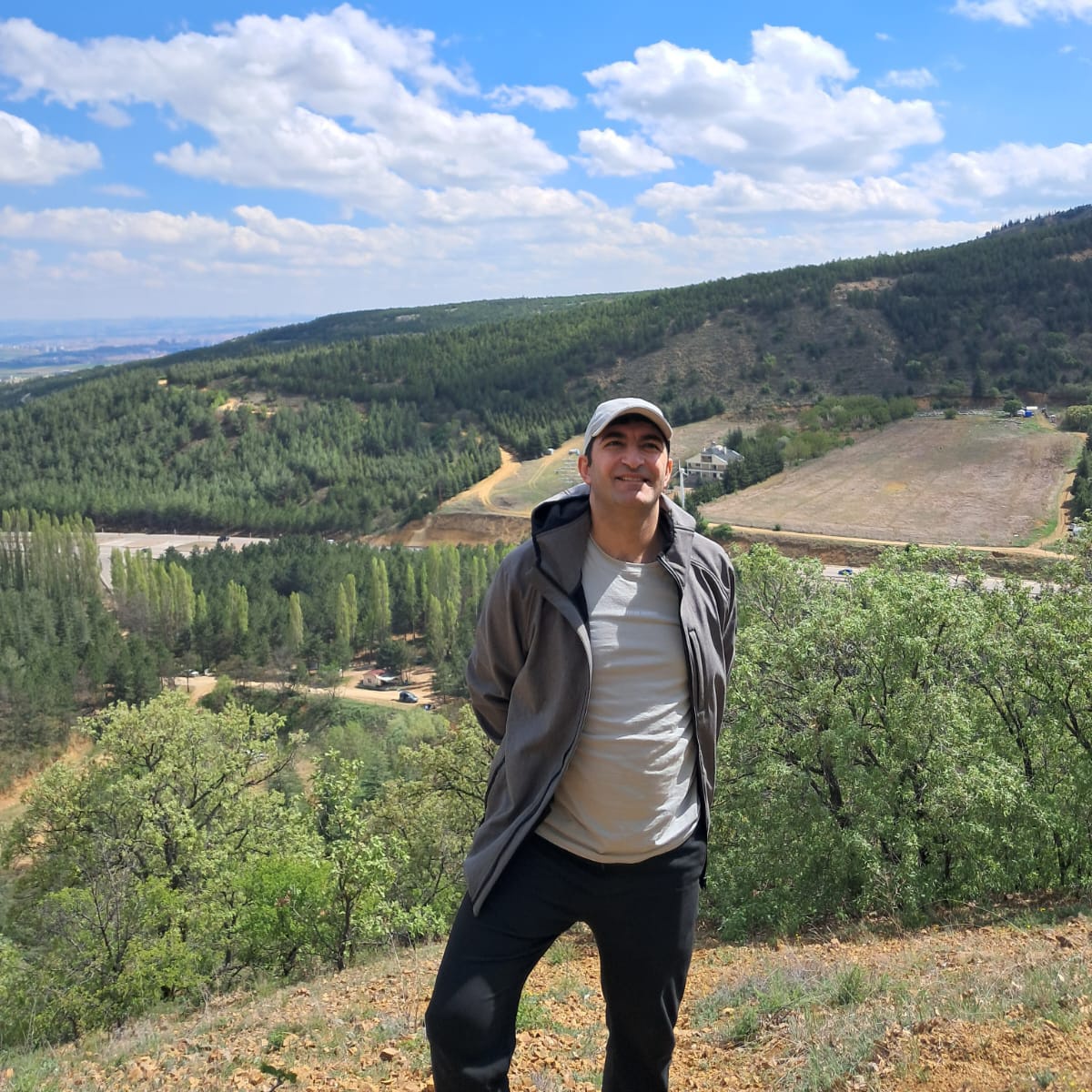 VuralErismis's tweet photo. #YeniProfilResmi https://t.co/rMrt45Jdwh