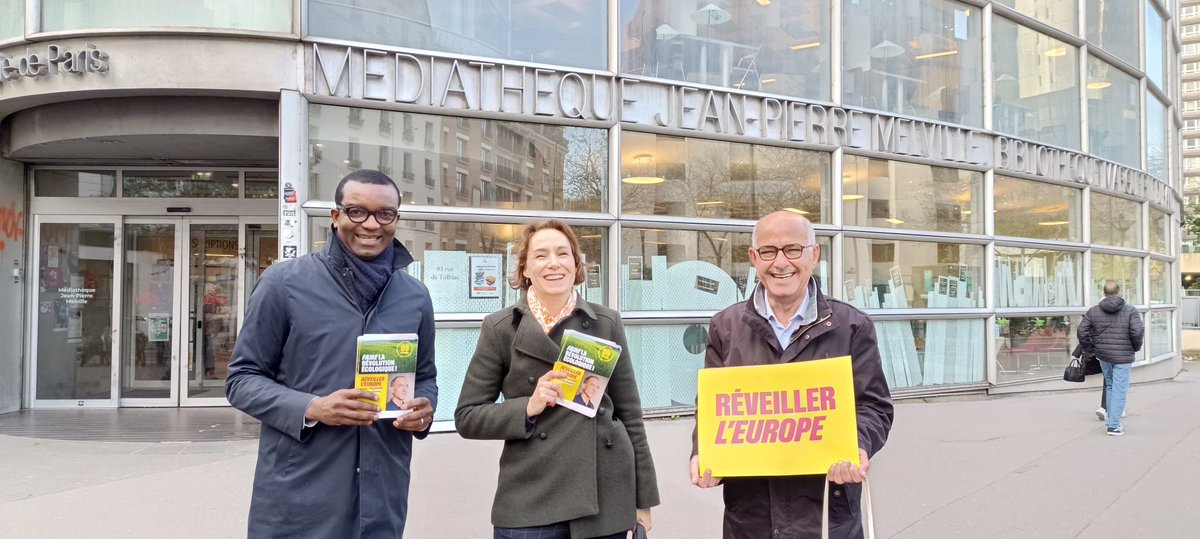 Ce matin, à #Paris13, au métro olympiades, le <a href="/PS_Paris/">Fédération de Paris du PS 🌹</a> présent pour #reveillerLEurope, avec la liste conduite par <a href="/rglucks1/">Raphael Glucksmann</a> 🇪🇺🇪🇺🇪🇺
#electionseuropeennes2024