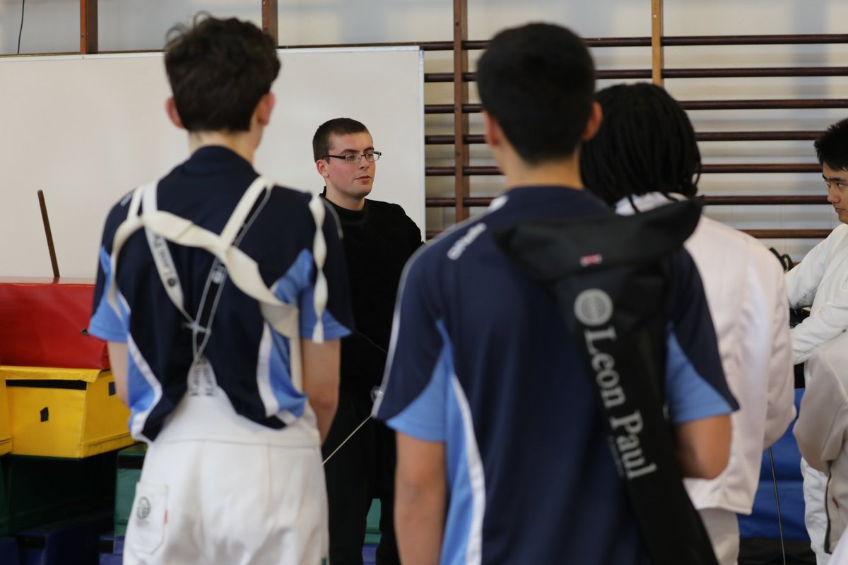 MGS_PEandSport's tweet photo. MGS Fencing club hosted guest coach Joe Walmsley, a current member of the Great Britain Epee squad. Joe, aged 20, is one of England's top Epeeists, competing in Men's A Grade and U23 epee events. Our @mgs_1515 pupils thoroughly enjoyed the experience! #GBFencing @britishfencing https://t.co/WrLKP9mRAZ