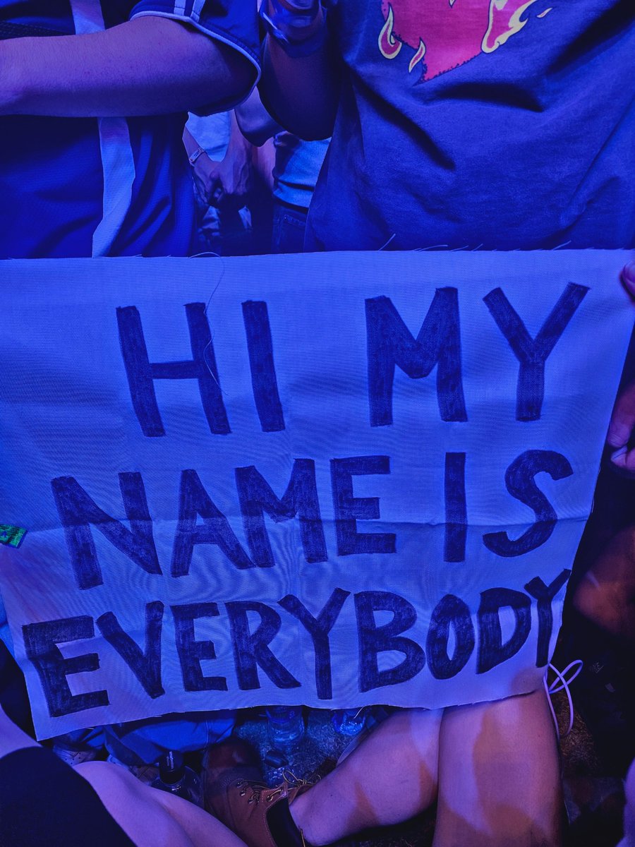 CHAEWON : I LIKE TO KISS EVERYBODY
FEARNOT :