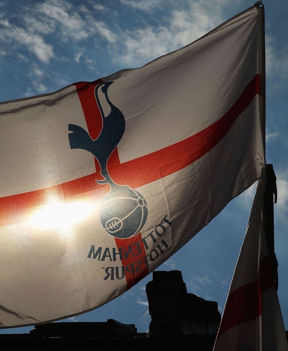 Happy #StGeorgesDay Everyone 🏴󠁧󠁢󠁥󠁮󠁧󠁿

#COYS