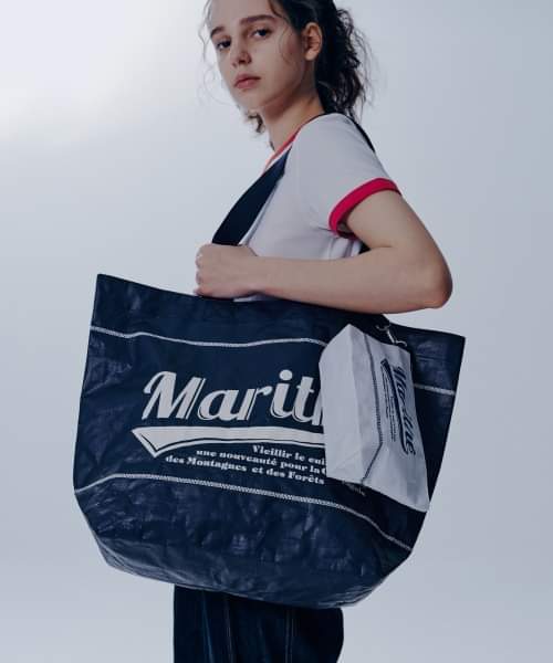 Triplerhouse's tweet photo. MARITHE' แบรนด์ดังเกาหลี ลดราคากระเป๋าอเนกประสงค์แบบปึ้งง ลดถึง 29 นี้ ใครกำลังมองหากระเป๋าใบใหญ่จุของเยอะมาตำจ้า

มีให้เลื��ก 3 สี  
ชมพู | น้ำเงิน | ขาว 

ใบใหญ่ใส่ใจ ใส่ของไปปิกนิก ไปเที่ยวได้สบาย

1099.- ส่งฟรี 

รอ 4-6 W.

#พรีเกาหลี https://t.co/jqKykEHvjy