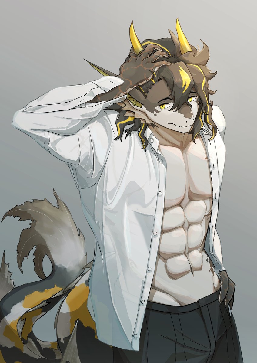 最近筋肉の描き方を勉強しています…