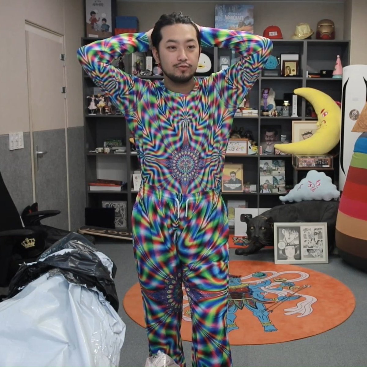 톡뭥미
어느 쪽이 더 혼란스러운지 말해봐