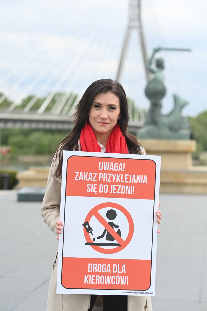 EwaZajaczkowska tweet picture