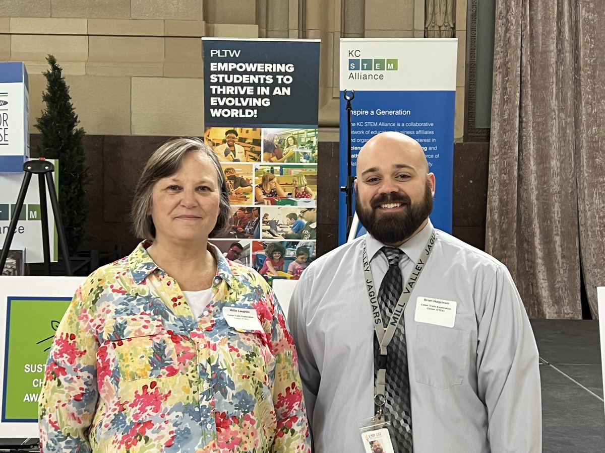 swartz_c's tweet image. The PLTW Senior Showcase at Union Station is full of excitement! Thank you to our BioInnovation and Engineering Design &amp;amp; Development teachers for your dedication to our USD 232 students! @STEMKC @USD_232 @DeSotoWildcats @mvjaguars