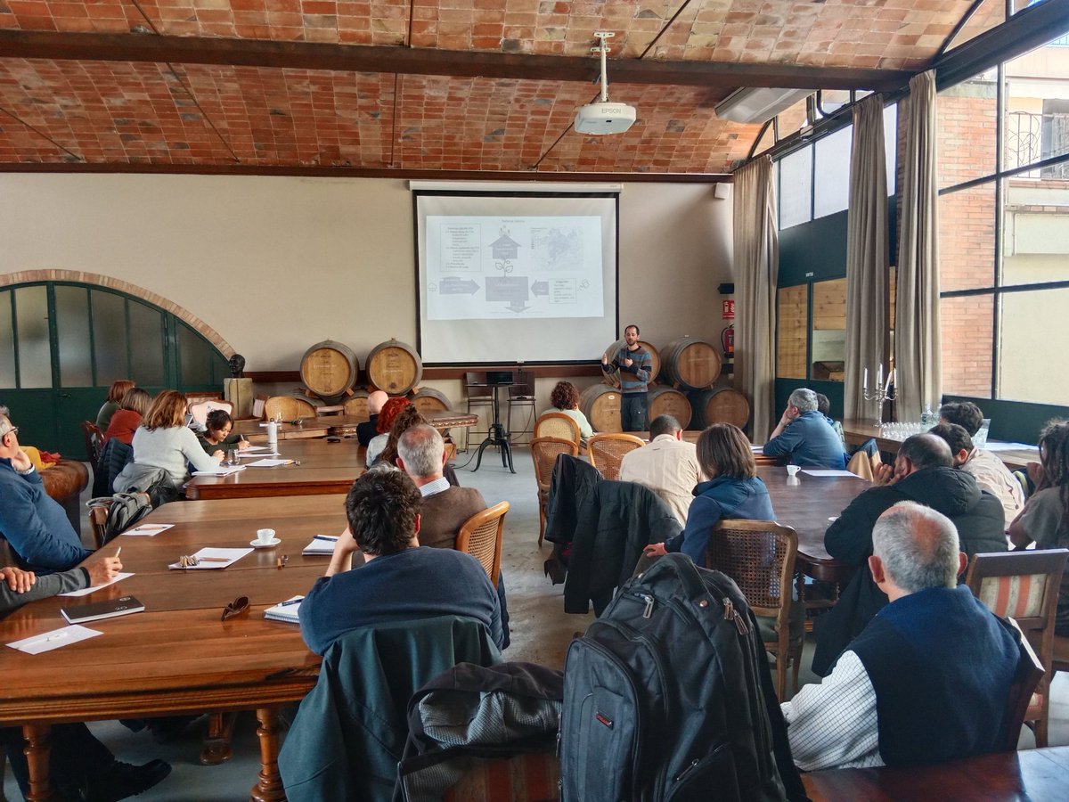 ma4sure_PRIMA's tweet photo. As closure, insights and perspectives with local stakeholders about drought consequences and farming and social actions for #AltPenedés and the Mediterranean basin.

Thanks to our partner @Gramona1881 for hosting us today. 🥂

#climatechange #collectiveaction

@PrimaProgram https://t.co/TM78EslbYM