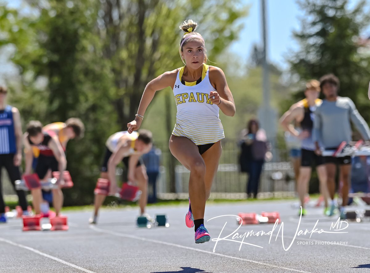 DePauw Sprinter warms up before the 100 meter race at the Indiana D-lll Outdoor Track & Field Championship Meet held at DePauw University 2024 @DePauwAthletics @DePauwXCTF