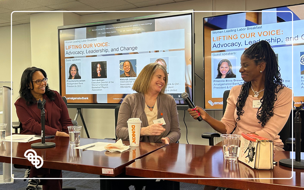 Amalgamated Bank tweet media