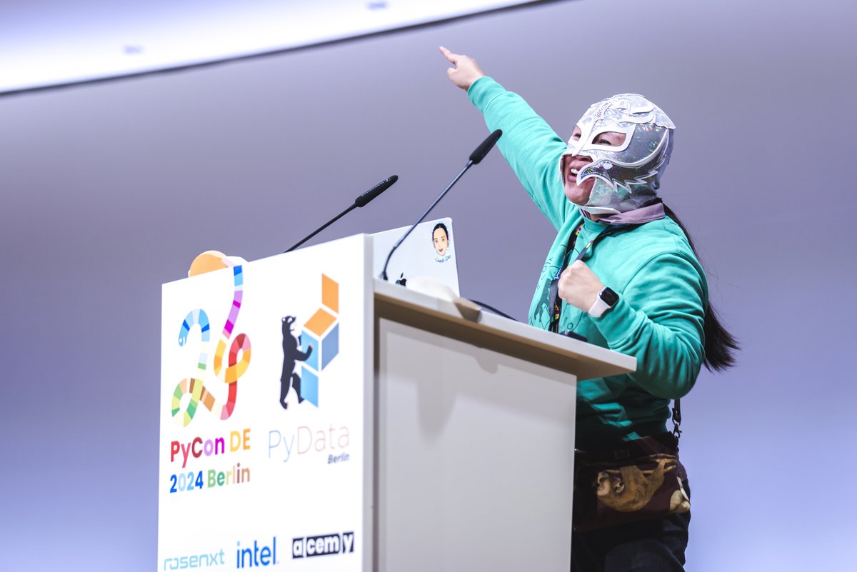 ⚡️ Excited for Lightning Talks at 17:30 CET! 🐍🔥 Get ready for a lot of fun and entertaining presentations, streamed live for all to enjoy! Don't miss out on the rapid-fire brilliance coming your way! 🌟 #Python #PyConDE #PyDataBerlin #LightningTalks