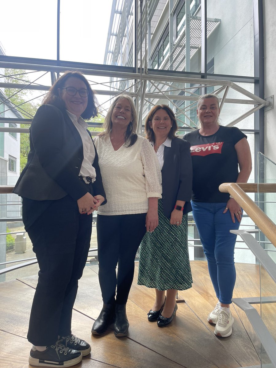 Thanks very much to Yvonne, Nora W, Ruth and Nora M for presenting on the @ENSPIRED_IRE project today. The insights and expertise shared during the discussion were invaluable! A superb end to the population health seminar series ⭐️⭐️⭐️⭐️⭐️