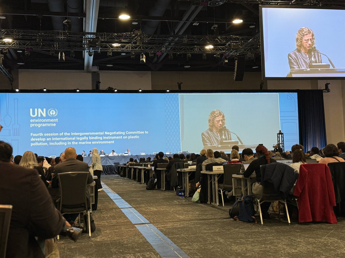 Rachel Tiller (@racheltiller) on Twitter photo āWe need to start at the start and end at the endā - on #plasticpollutuon needing a full life cycle approach - <a href="/andersen_inger/">Inger Andersen</a> #inc4 <a href="/UNEP/">UN Environment Programme</a> <a href="/SINTEF/">SINTEF</a> <a href="/kldep/">Klima- og miljĆødep</a> <a href="/PlasticeneNFR/">Plasticene</a> <a href="/EmilyCCowan/">Emily Cowan</a> āWe need to start at the start and end at the endā - on #plasticpollutuon needing a full life cycle approach - <a href="/andersen_inger/">Inger Andersen</a> #inc4 <a href="/UNEP/">UN Environment Programme</a> <a href="/SINTEF/">SINTEF</a> <a href="/kldep/">Klima- og miljĆødep</a> <a href="/PlasticeneNFR/">Plasticene</a> <a href="/EmilyCCowan/">Emily Cowan</a>