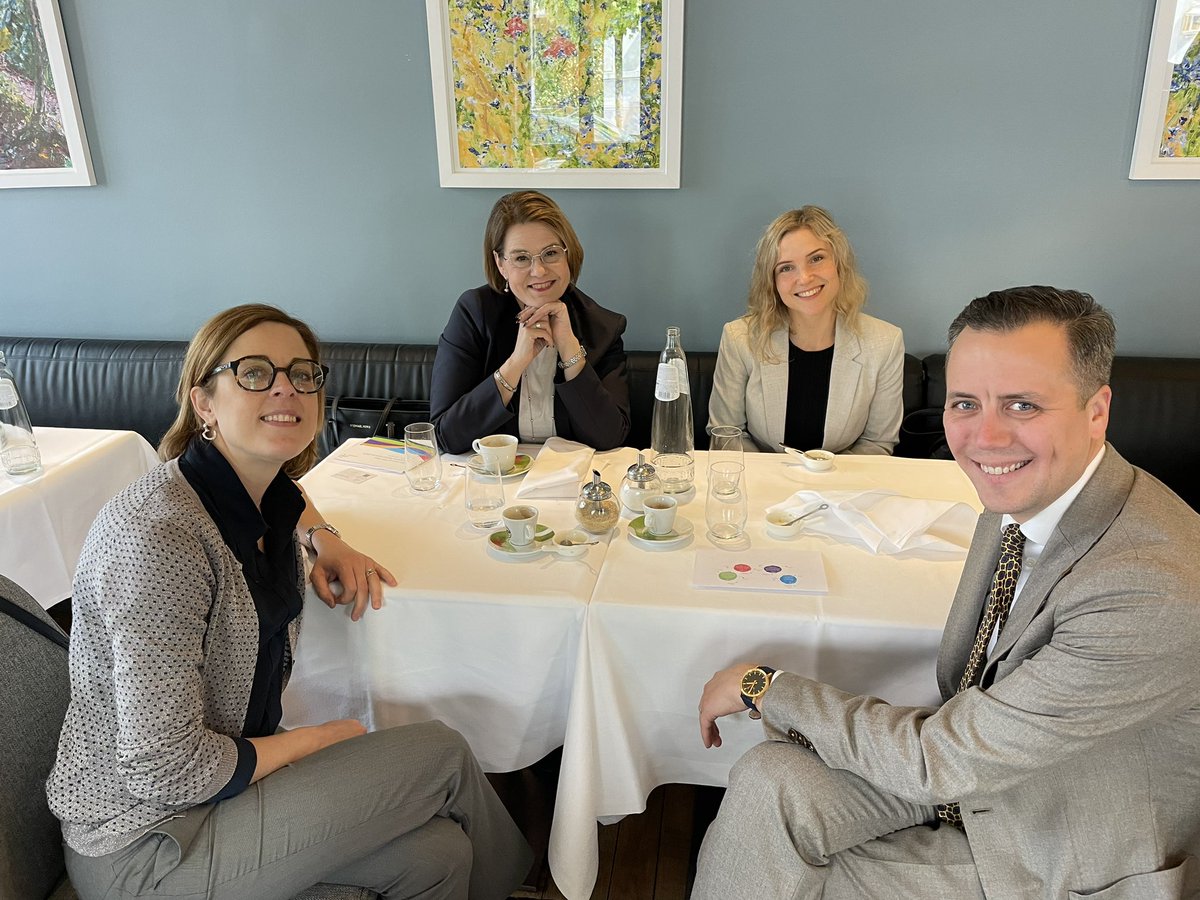 During the lunch we discussed strengthening the role of our European organization <a href="/CCRECEMR/">Council of European Municipalities and Regions</a> in influencing the EU politics. The new director of policy and impact <a href="/FedericaBordel1/">Federica Bordelot</a> brought new enthusiasm to work. Great! Thanks for the interesting discussion <a href="/KLBryssel/">Kuntaliitto Bryssel</a> <a href="/Kuntaliitto/">Kuntaliitto | Kommunförbundet</a>