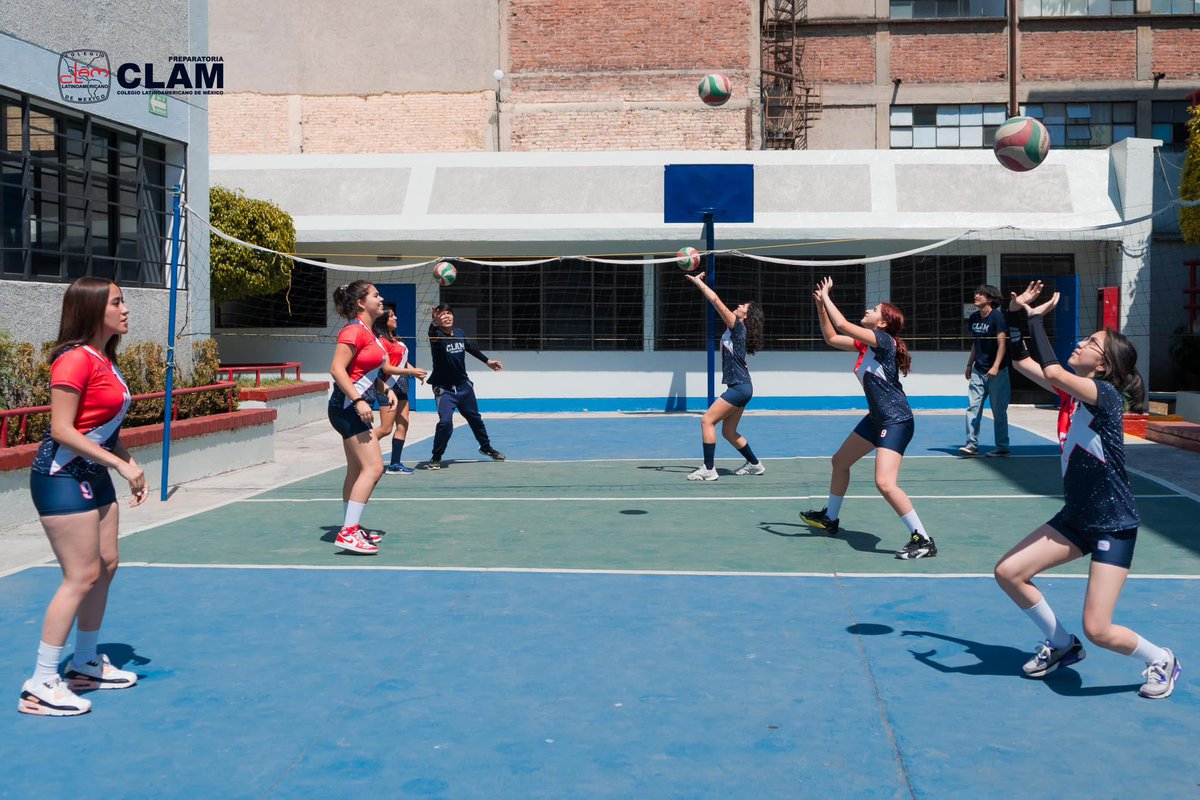 ColegioCLAM's tweet photo. Fomentar el deporte y trabajo en equipo es fundamental para un adolescente. ¡Forma parte de nuestras actividades extraescolares y conviértete en un halcón! https://t.co/RUcWF8SSZ3