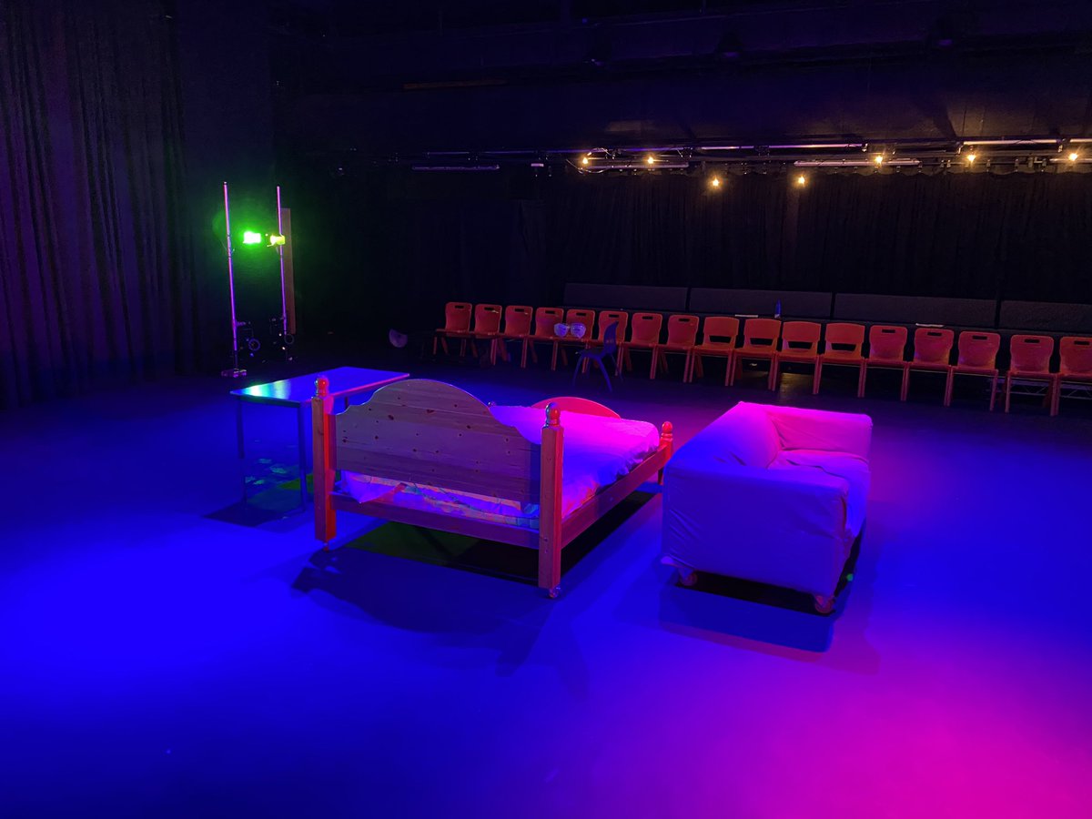 Looking forward to another amazing day teching with <a href="/CreativeArtsLCC/">School of Creative Arts</a> !! #Consensual