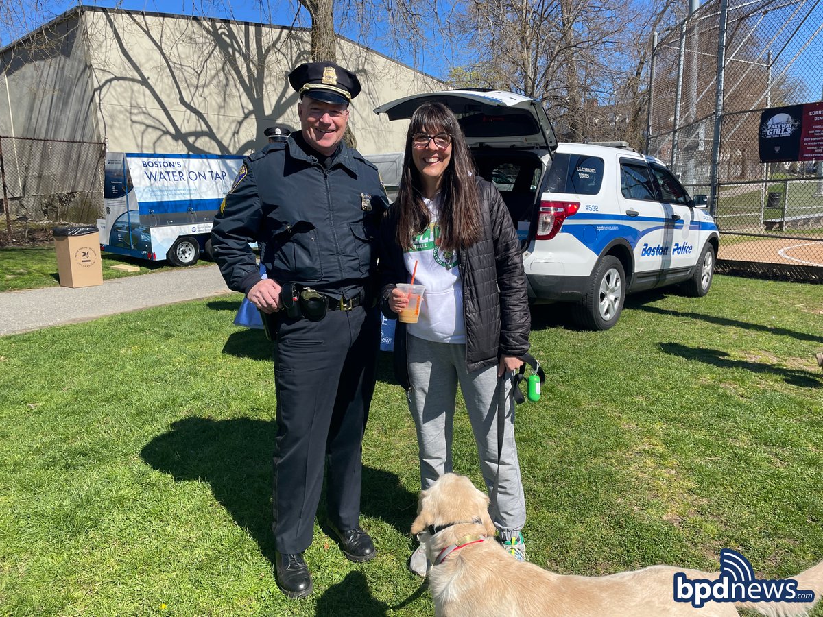 BPD in the Community: Mayor Wu and Commissioner Cox Join Boston Parks Department’s First Neighborhood Coffee police.boston.gov/2024/04/23/bpd…