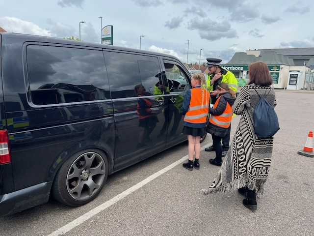 22/04 - we were with year six students and staff from St Katherine's CofE primary school #Canvey, carrying out a community safety event addressing road safety & speeding.  43 drivers stopped, 10 reported (8 speeding, 2 no seat belts).  The students really enjoyed the event.