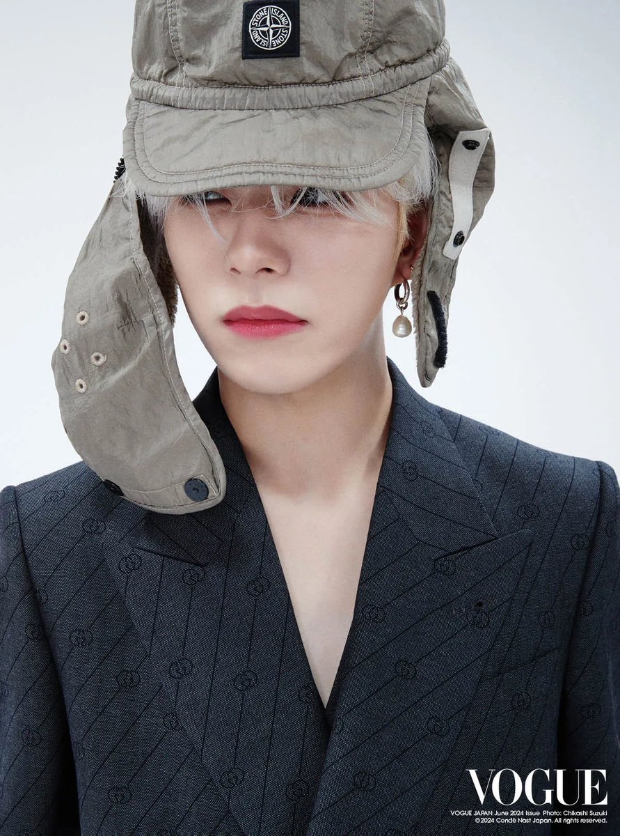 lovelyjaehyuk_'s tweet photo. stunning yoon jaehyuk for vogue japan interview! #윤재혁 https://t.co/Bn92fmOCiR