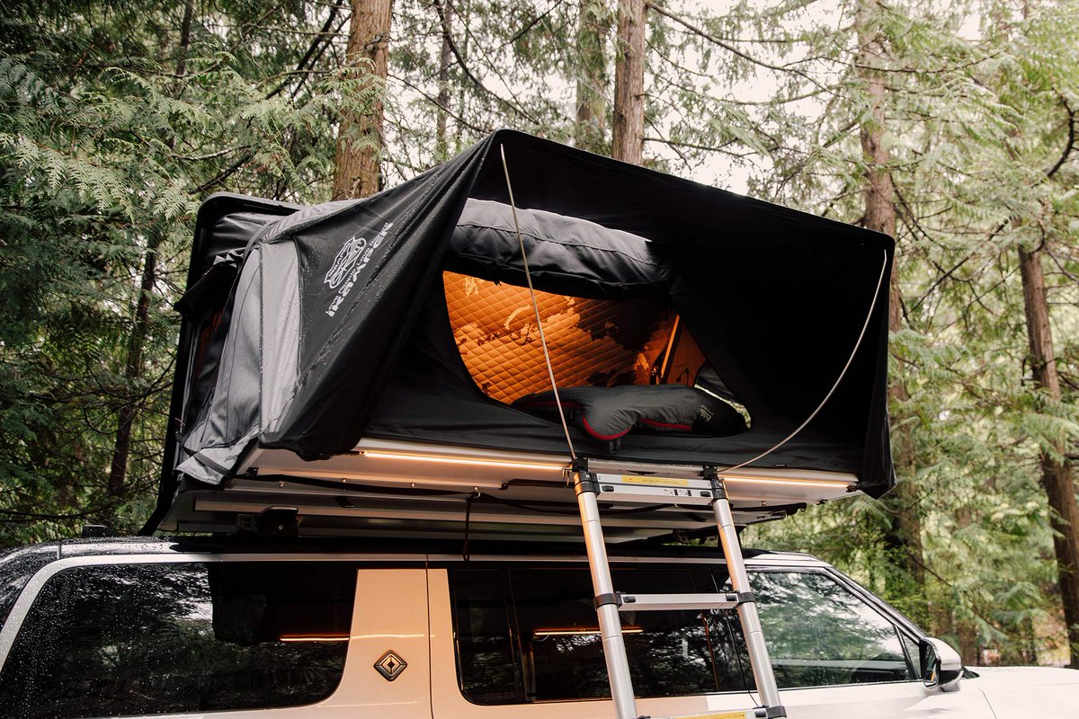 advwayoflife's tweet image. The new @ikamper Skycamp DLX rooftop tent adds a premium cork floorboard, dimmable LED lights, and 4” self-inflating foam mattress.

adventurouswayoflife.com/ikamper-skycam…

#iKamper #RooftopTent #CarCamping #Overland #Overlanding
