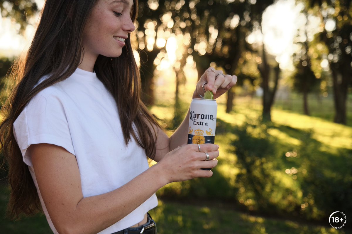 Sippin’ on that golden goodness from the new Corona 410ml cans as the sun sets 🍋‍🟩🌞

#ThisIsLiving #AD