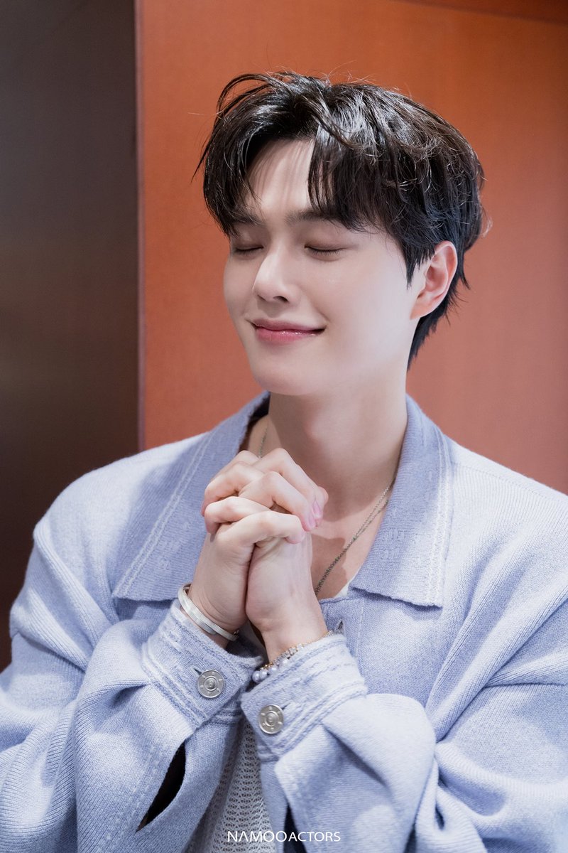 lungloy's tweet photo. 𓆩♡ℍ𝕒𝕡𝕡𝕪🎂𝔹𝕚𝕣𝕥𝕙𝕕𝕒𝕪♡𓆪
👑20240423👑
สุขสันต์วันเกิดซงคังนะ🎈🇰🇷
ขอให้มีความสุขมากๆ..นะคะ🎉
หล่อมากก็น่ารักนะ🥰
อยากกินเค้กจังอยากเจอคุณซงคังจัง😁
#ซงคัง #SongKang #송강
#Happy_SongKang_Day
#강이야_생일축하해
#봄처럼_다가온_송강생일
#Happy30thDay
#MyDemon 2023 https://t.co/AXQoi06hJh