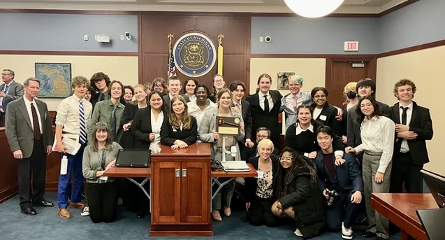 A triumph of teamwork and tenacity: Community High’s Mock Trial Team wins state title and is now headed for nationals! 👋👋👋 Story: t.ly/kHzCj @A2CHS
