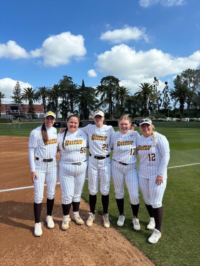 BW__Softball's tweet photo. 🚨SENIOR DAY🚨
When: Sunday, April 28th
Who: vs. Oberlin College 
Time: 1&amp;3pm
Location: Roehm Athletic Complex 
Theme: Dress in Yellow 

We would like to welcome all Alumni players and Staff to the field as they will stand by our current players during announcements! https://t.co/DTlpteQVT7