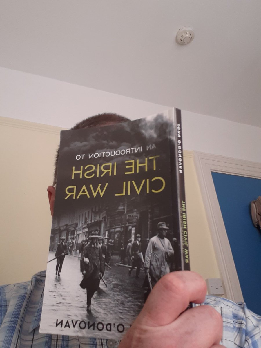 j_goddy's tweet photo. #behindeverybook #WorldBookDay
@CouncilWriters @WritersUnion_ie @MercierBooks @ucc @UCCHistory @NewBooksNetwork https://t.co/VyyupikRn9