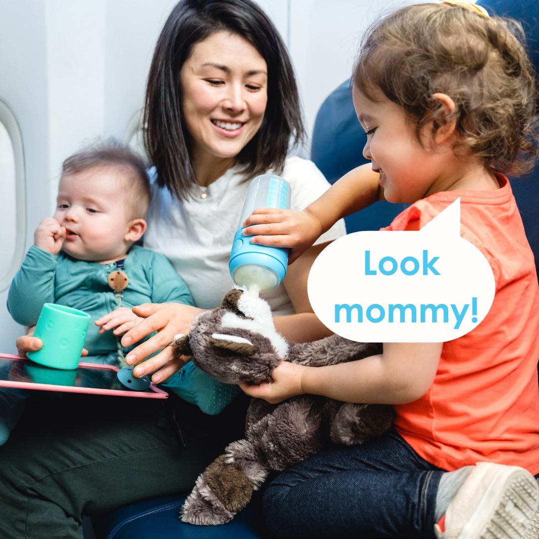 Even older siblings can't resist the allure of @PopYum baby bottles! 

#PopYum #BabyBottle #Biberones #BabyEssentials #BottleFeeding #Siblings #Family #Parenting #Innovation #FamilyTravel #TravelFun