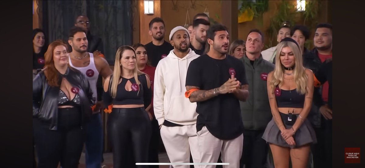 FlavinhaCheiros's tweet photo. Ontem, nossa adorável Flavinha estava mais atenta do que nunca, captando cada detalhe do Jogo!

 #RealityTV #AGrandeConquista2 #TeamCheirosa #RecordTv https://t.co/MPioSTypPM