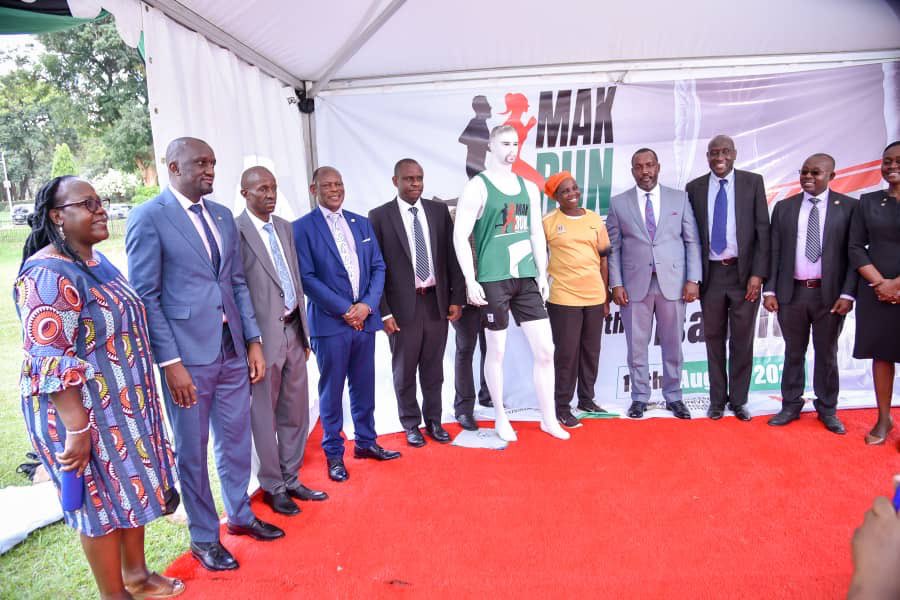 Hon. @BalaamAteenyiDr, Minister of State for Youth and Children Affairs launched the fourth edition of the Makerere Run, MAK Run 2024 today at the Freedom Square. Thank you Hon. Barugahara for offering to mobilise alumni and friends of Makerere to participate in the MAK Run.