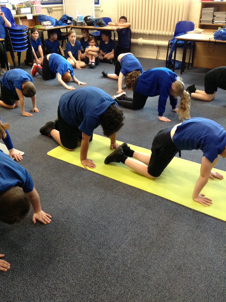 latimerprimary's tweet photo. 4LV have learnt different poses. Brave, Resilient, Kind and Friendly. Namaste - sending positive vibes out into the universe. #activelatimer #latimerpe #Iamflow #4LV #Namaste https://t.co/YPSiQa3hAV