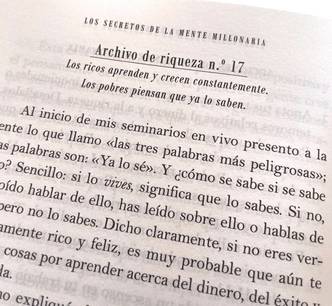 ALPHAMINDST's tweet photo. 3. No dejes de aprender.

Para aumentar tus ingresos y tu riqueza debes aprender cada día.

Lee sobre economía, haz cursos o estudia a las personas de éxito a las que quieres parecerte.

Cada momento es una oportunidad para aprender algo nuevo. https://t.co/Po6ZLnyztF