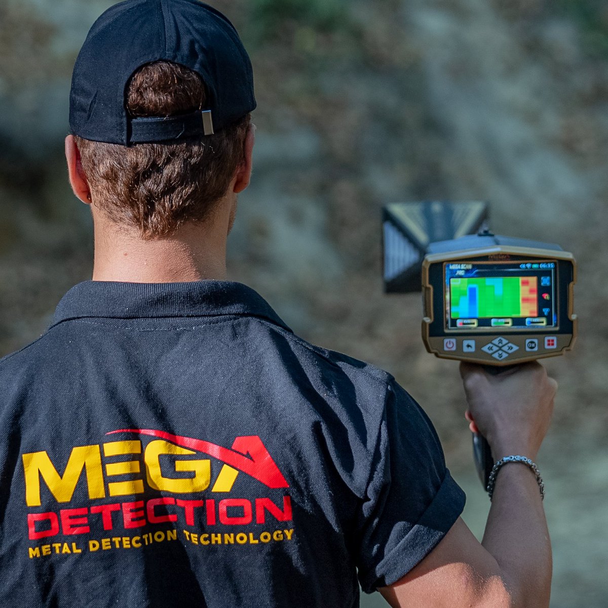 MegaDetection20's tweet image. Mega Scan Pro New Edition    
- 6 Search Systems   
- Ground Scan System   
- 2D &amp;amp;  3D Visualization  
- Multi Visual Analyzer app  
- Easy to use program      
get it now from our dealers : 
 megalocators.com/where-to-buy/ 

#megascanpro 
#megadetection