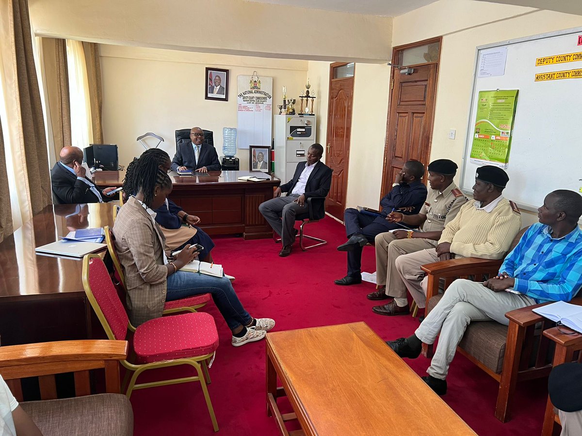 CA_Kenya's tweet image. Narok County is among the undeserved &amp;amp; unserved regions of the country that the Authority has connected to mobile network services thro' the #UniversalServiceFund.  Our team is there to engage residents on the impact of the connectivity and our quest to leave no one behind.