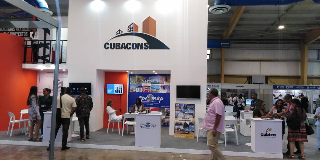 EspComCubiza's tweet photo. @EmpCubiza en la inauguración de la XIV Feria Internacional de la Construcción, #Fecons2024, una oportunidad para fomentar nuevos negocios. #ConstruyendoElFuturo @DelgadoIsnel https://t.co/h7Oo5W8ykc