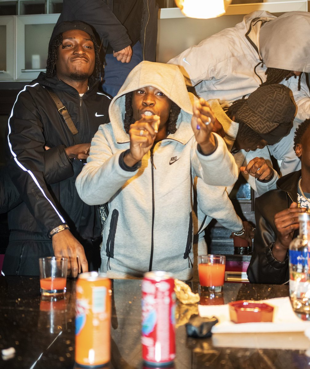 DEMAIN SOIR JE VOUS BALANCE LE TEASER LE GANG ! 🔌