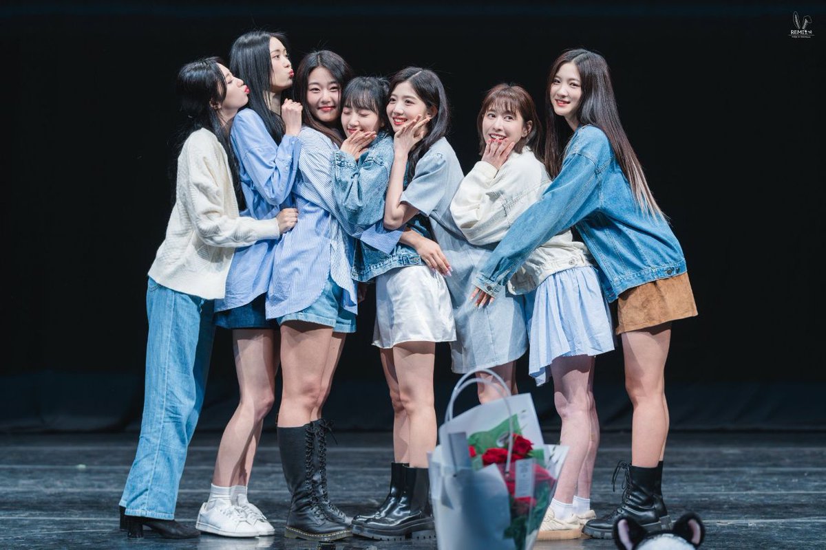 Merhaba Lullets! FNC'nin Cherry Bullet'in Weverse hesabını tamamen kapatacağını duyurması üzerine açılmış bütün canlı yayınları kolayca izleyebilmeniz için drive listesi haline getirmeye karar verdik ve hâlâ çalışıyoruz. Bittiğinde linki paylaşacağım, lütfen sabırla bekleyin! 🩷