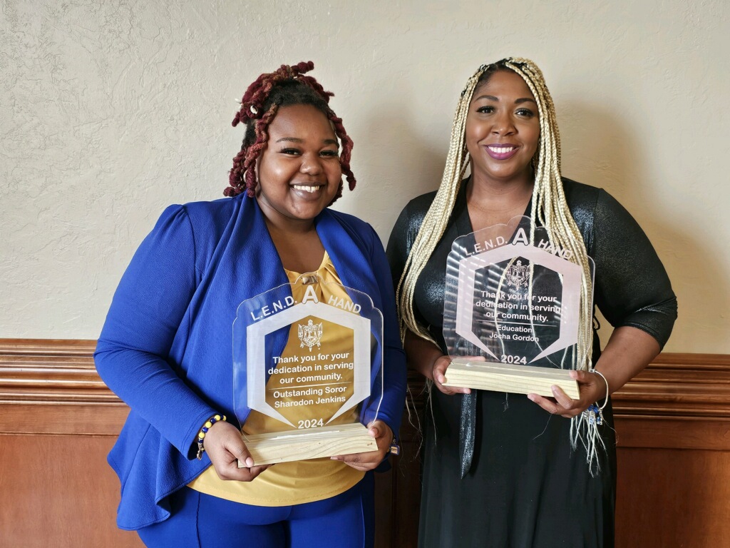 LU Director of Admissions Jocha Gordon and Senior Class VP Sharodon Jenkins received L.E.N.D. A Hand Awards from the Oklahoma Alumnae Chapters of Sigma Gamma Rho Sorority, Inc. We are proud of these ladies and all their accomplishments! #WeRoar